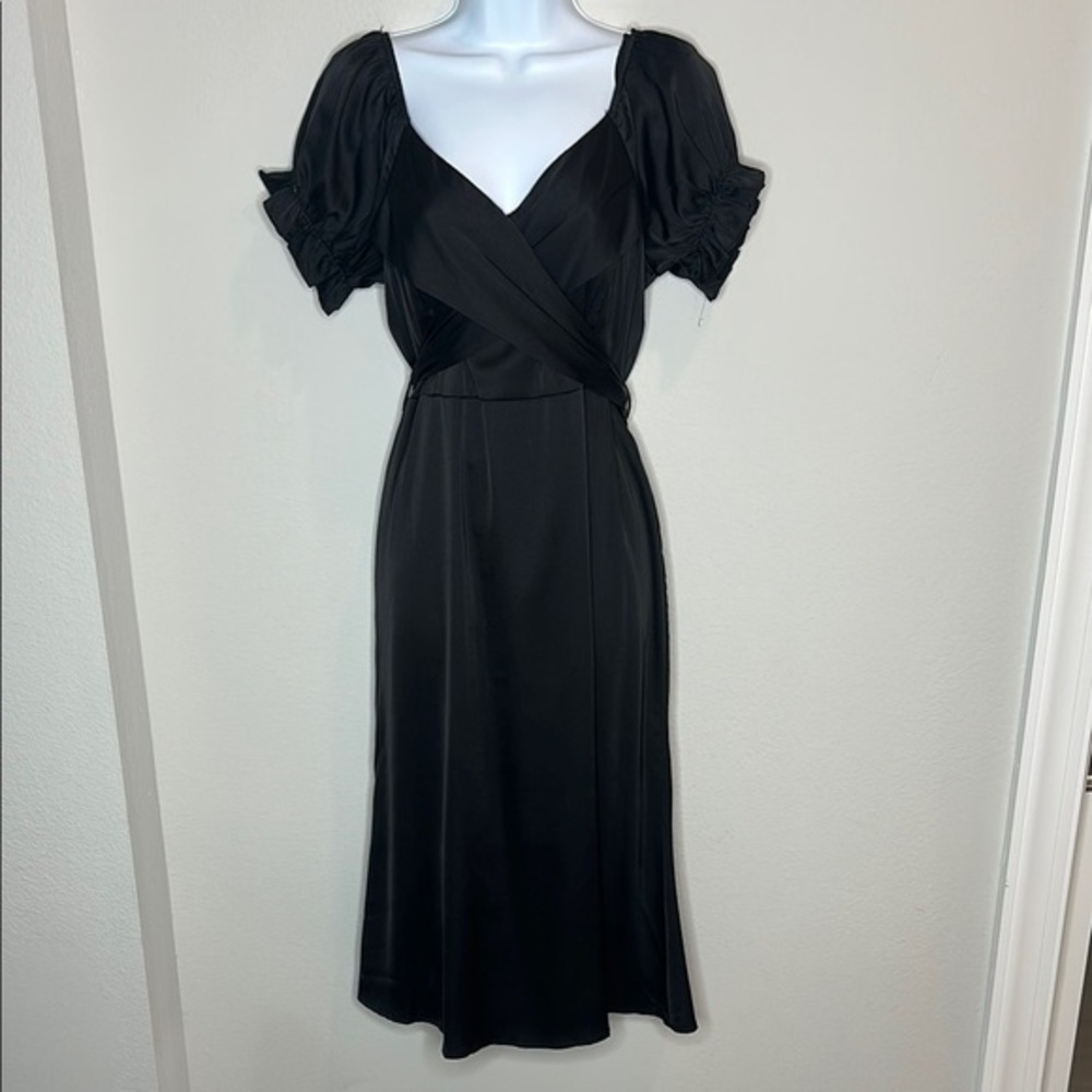 She + Sky Black Sweetheart Puff Sleeve Midi Dress